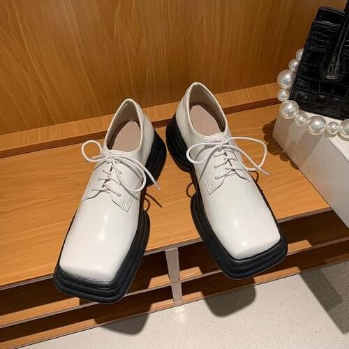 2021 New Retro British Style Platform Loafers WomenS Square Toe Shoes