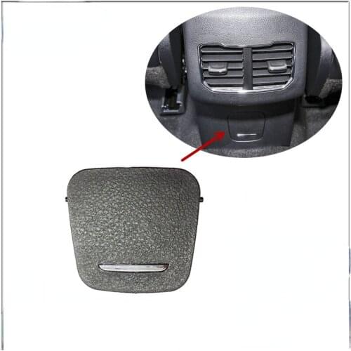 For Ford 13-20 Models New Mondeo Armrest Box Rear Cigarette Lighter Cover USB Charging Cover