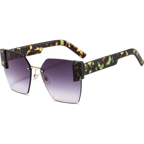 New Fashion Rimless Sunglasses Women Oversized Square Sun Glasses Female Steampunk Eyeglasses UV400 Oculos De Sol