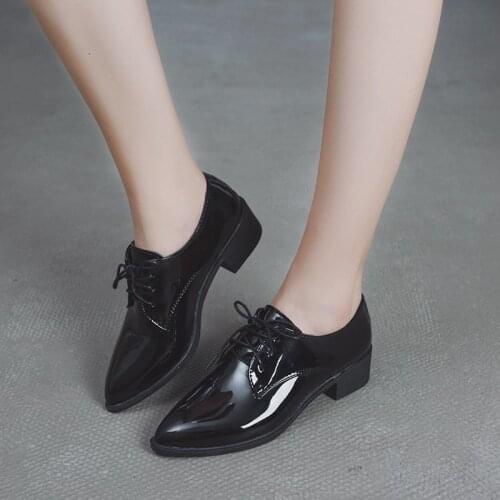 Solid Leather Casual Shoes Woman Flats Pointed Toe Oxford Shoes for Women New Autumn Winter Lace Up Round Toe Platform Shoes