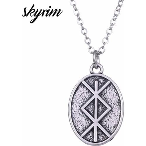 Skyrim Viking Drop-shaped/Oval Pendant Necklace Scandinavian Norse Runes Letter Charm Chain Link Long Chain Long Man Jewelry