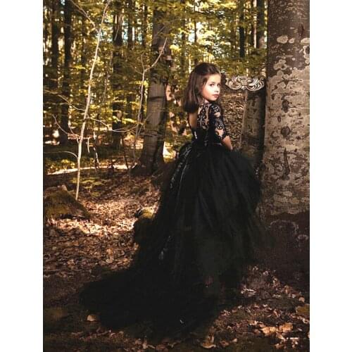 2020 Black Girls Pageant Dress Lace Appliques Princess A Line High Low Half Sleeves Crystal Belt Tiered Flower Girls Dress