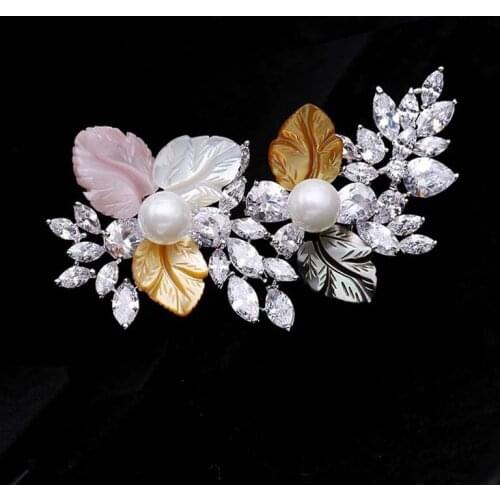Red Trees Brand Jewelry New Arrival High Quality Fashion Flower Shape Bridal Brooch Bouquet For Wedding Women Christmas Gift