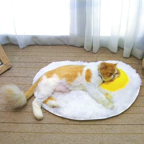 Cute Fried Egg Pet Mat Cozy Blanket Super Soft Pet Plush Blanket Anti-slip Funny Cat Bed Soft Dog Cushion Pet Quilt Dog Supplies