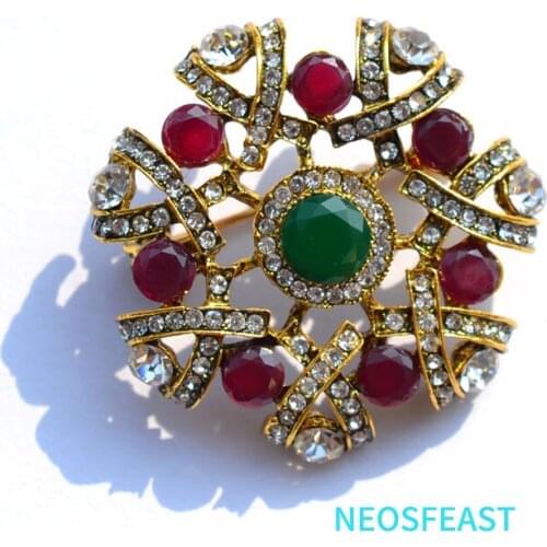 Vintage Rhinestone Garland Brooches For Women Retro Crystal Pin Multi Color Party Gifts Coat Garment Accessory Classic Jewelry