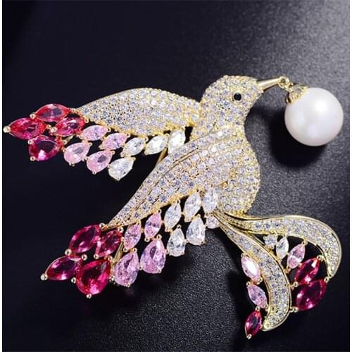 OKILY Vivid Bird Brooch Pins with Pearl AAA Cubic Zircon Eagle Brooches for Men Women Animal Broch Winter Coat Accessories