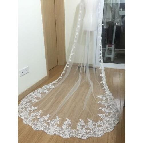 High-end custom 1t Cathedral Lace Bridal Veil Wedding Veil White Ivory Veil and Comb
