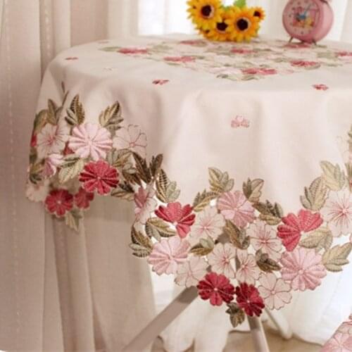 Square 85*85cm Cutwork Handmade Embroidered Table Cloth Topper Luxury Polyester Satin Jacquard Embroidery Floral Tablecloths