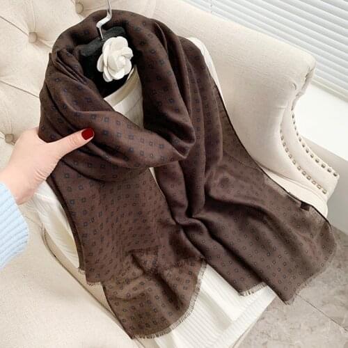 2021 Brand Autumn and Winter Womens Beach Shawl Wool 15% Scarf Ladies Fashion Scarf Headscarf Pashmina Headscarf Silencer