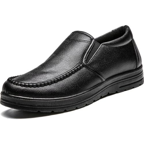 Men Loafers Light Leather Casual Shoes 2021 Autumn Male Outdoor Walking Shoes Comfortable Mens Sneakers Soft Loafers Mens Shoes