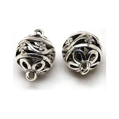 Antique silver hollow metal casting charm pendants 25mm