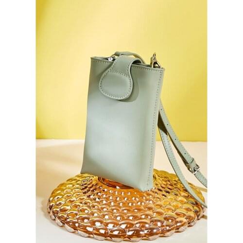 Hot Sale Womens Mobile Phone Bag Shoulder Crossbody Pouch Genuine Leather Mini Ladies Messenger Bag Simple Solid Color