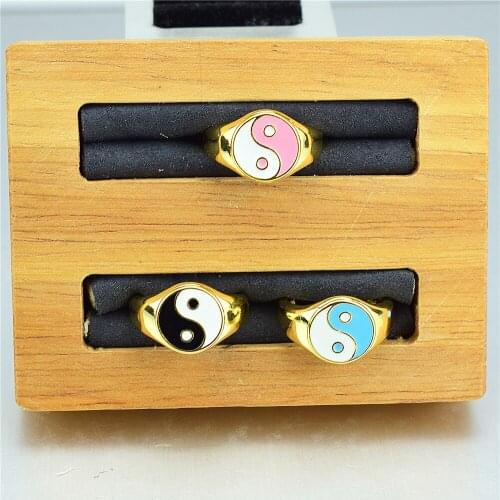 Heart-Shaped Gossip Ring Round Enamel Ring Gossip Charm Enamel Charm Fashion Jewelry Couple Jewelry