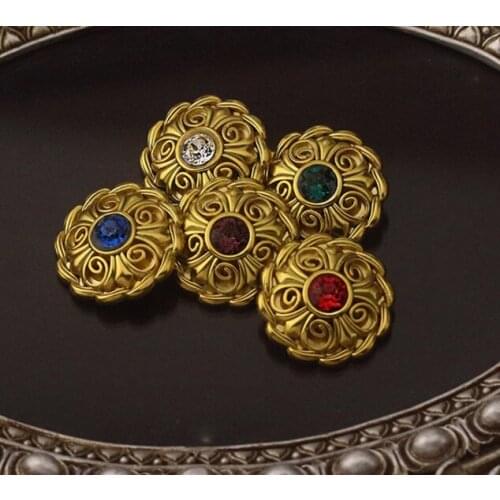 Rhinestone Buttons Gold Metal Circular Retro Buttons Suit Sweater Coat Coat Female Button