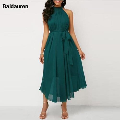 Affordable Midnight Green Mother of the Groom Dresses Chiffon Ankle Length Sleeveless Halter Neck Wedding Guest Gowns On Sale
