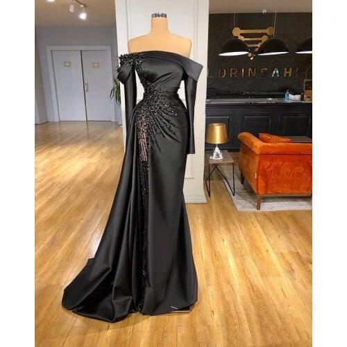 2021 Arabic Black Mermaid Prom Dresses Luxury Beading Off The Shoulder High Side Split Long Sleeve Women Formal Evening Gowns