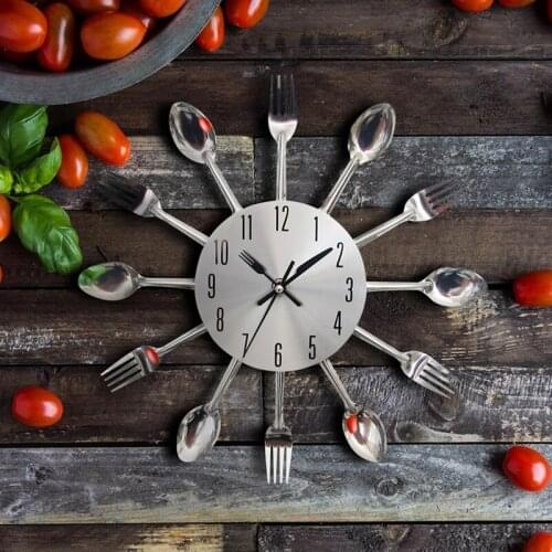 Kitchen Noiseless Cutlery Clocks Knife and Fork Spoon Wall Clock Kitchen Restaurant Home Decor