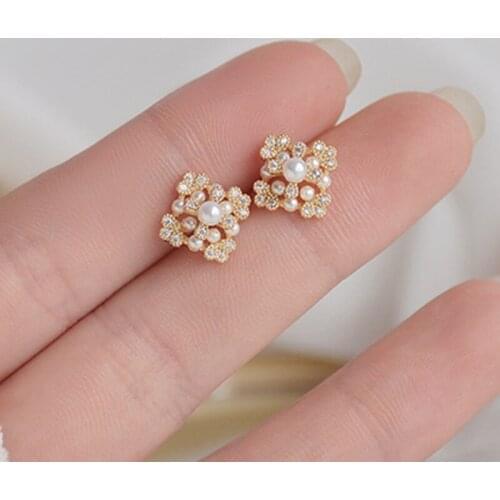 Korea Fine Jewelry Pearl Micro-inlaid Zircon Small Exquisite Simple Daily Stud Earrings for Woman