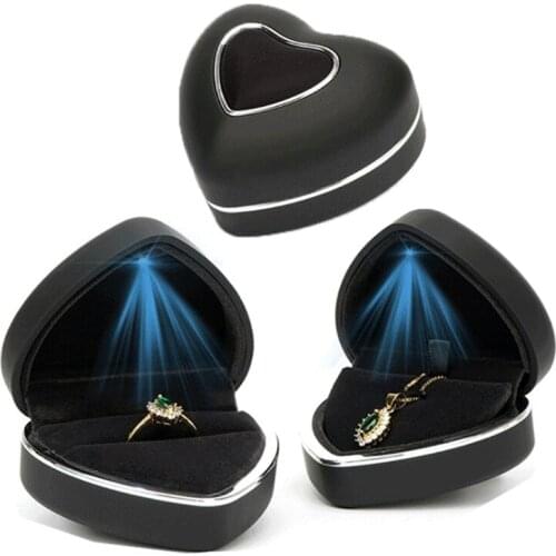 40GB Heart-shaped LED Light Wedding Ring Box Engagement Rings Necklace Earrings Pendants Jewelry Display Case Holder Gift
