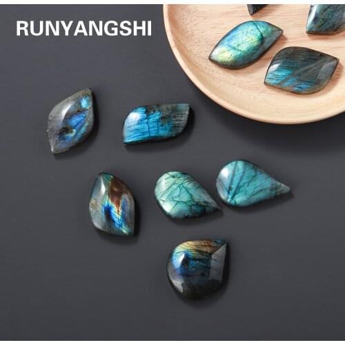 1PC Natural crystal flowing Blue Light Labradorite Leaves follow shape Mineral energy Gems Collection For Pendant Making