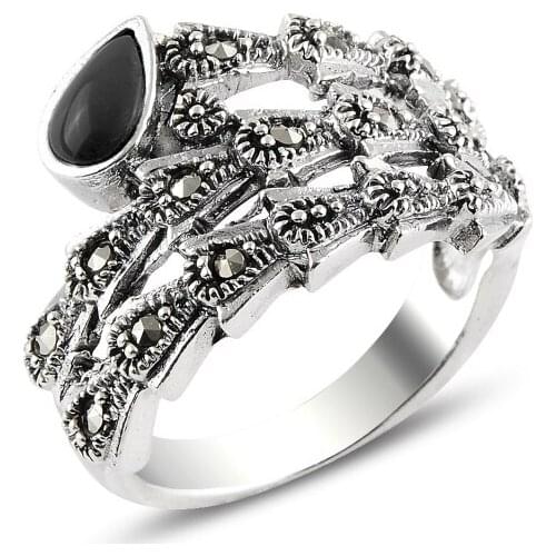 Silver 925 Sterling Onyx & Marcasite Ring