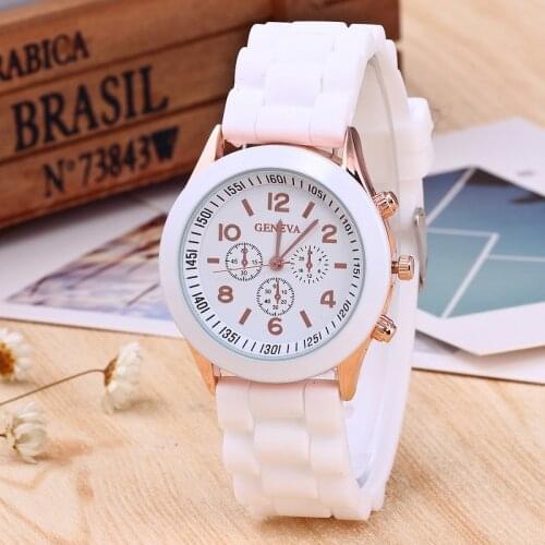 Top Luxury Brand Fashion Silicone Quartz Watch Men Women Wristwatches Clock Hour Male Relogio Masculino Feminino