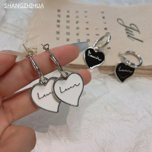 New 2021 Retro Minimalist Enamelled Heart Shaped Pendant Earrings For Women Trend Earrings Unusual Jewelry Gift Accessories