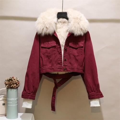 2021 New Red Denim Jacket Female Big Fox Fur Collar Thick Plus Velvet Belted Korean Fashion Short Overalls Cowboy Parkas Y728