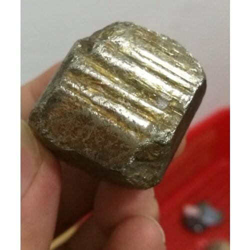 1pcs Raw mineral samples of natural ferrochalcopyrite