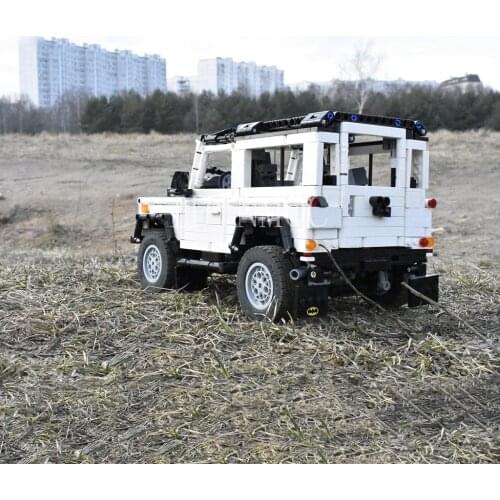 2020 lepins technology building block moc-49183 Guardian 90 SUV super car remote control assembly toy boy birthday gift