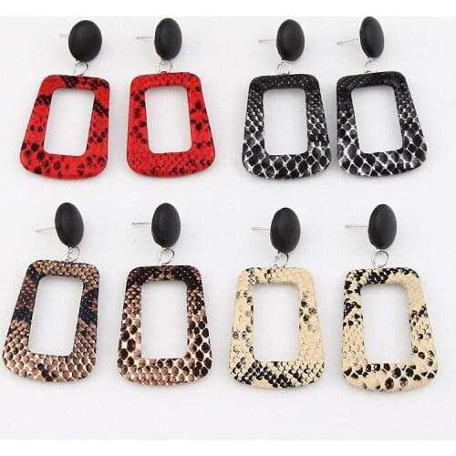 BTWGL Fashion Earrings Design Snakeskin Pendant Earrings Fashion WomenS Ornaments Bohemian WomenS Vintage Alloy Accessories