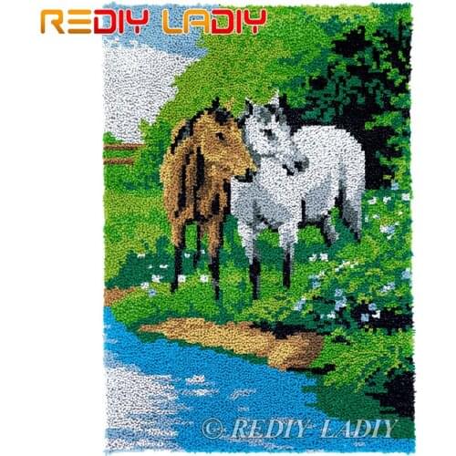 Latch Hook Rug Chunky Yarn Tapestry Kits DIY Carpet Rug Horse Lovers Knitted Floor Mat Crocheting Cushion Arts & Crafts 58*87cm