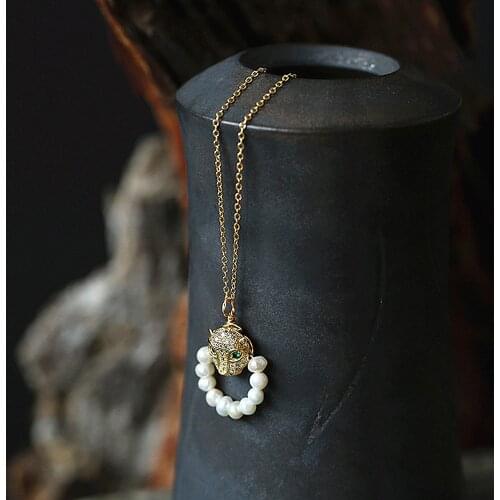 Natural Pearl Choker Necklace Collar Statement Leopard Head Pendant Necklace 14K Gold Plated Sweater Chain Women Jewelry Gifts