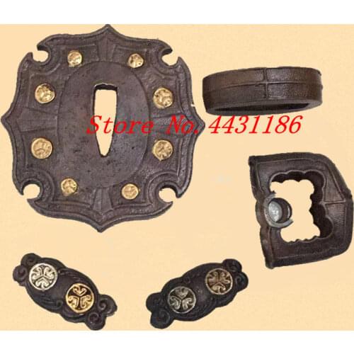 A Set High Quality Brass Sword Accessories for Japanese Samurai Sword Katana Metal Craft Tsuba Menuki Fuchi Kashira Fittings