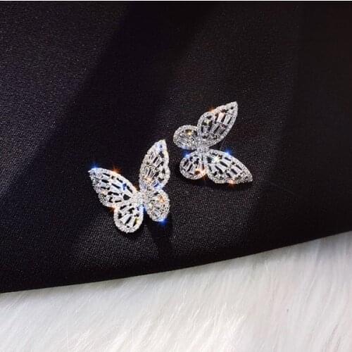 New Fashion Stud Earrings Luxury Cubic Zircon Classic Design Hollow Butterfly Earrings for Women Wedding Party Jewelry Gift