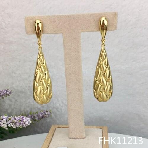 Yuminglai Dubai Gold Jewelry Unique Earrings Drop Earrings for Women FHK11213