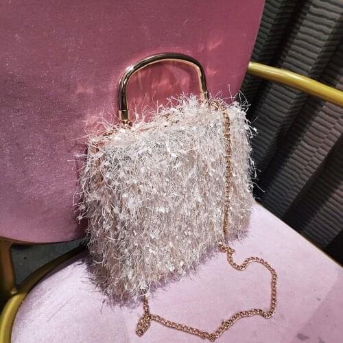Womans Evening Clutch New Unique Tassel Shoulder Bag Elegant Wallet Fashion Bolsa Feminina Metal Handbag Chain