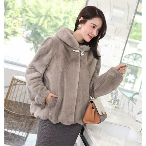 Lingmei Fur Coats With A Hood