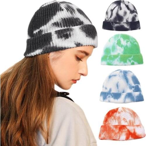 Шапка женская Tie Dyed Knit Beanie Women Men Hats Bonnets gorras para mujer Hip Hop Short Hat шапка зимняя Fashion Skullcap