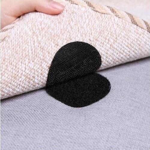 5Pcs Sofa Cushion Gripper Bed Sheet Clip Holder Seamless Double-sided Fixed Nonslip Adhesive for Carpet Bed Sofa Cover Cushion