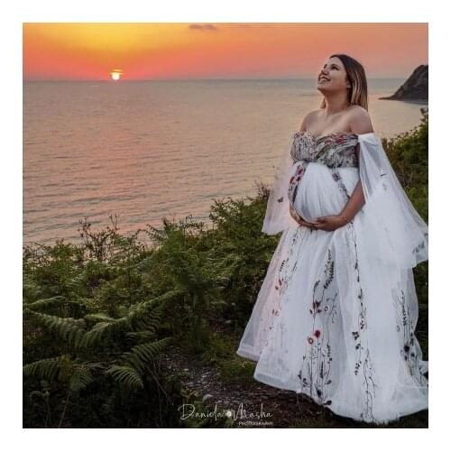 2021 New Arrival Flower Embroidery Maternity Photo Shoot Dresses Puffy Sleeves Ball Gown Floral Bridal Pregnancy Gowns