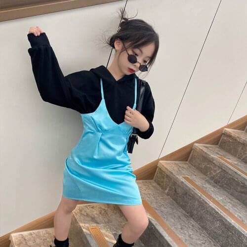 High Quality Baby Girl 2021 Autumn Silk Surface Design Sense Suspender Skirt Casual Hooded Sweater Two-piece Trend Girls Clothes
