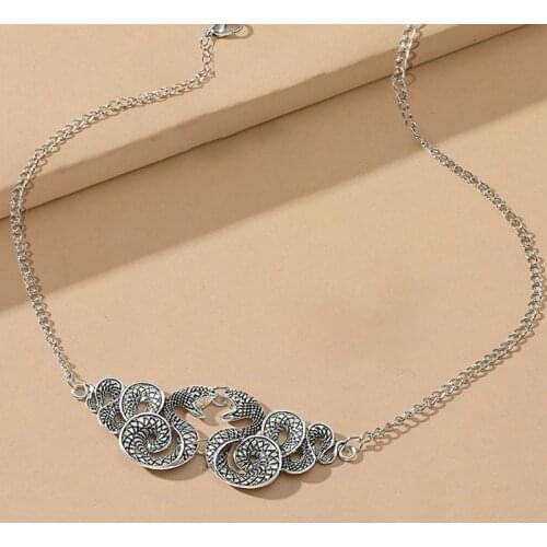 Dark Jewelry Snake Necklace Serpent Necklace Crystal Necklace Gothic Women Fashion Necklace Accessaries