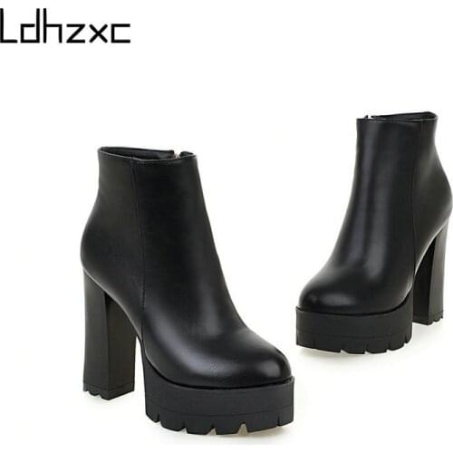 LDHZXC Size 33-43 Fashion Pu Leather Boots Women Platform High Heel Motorcycle Boots British Style Winter Platform Ankle Boots