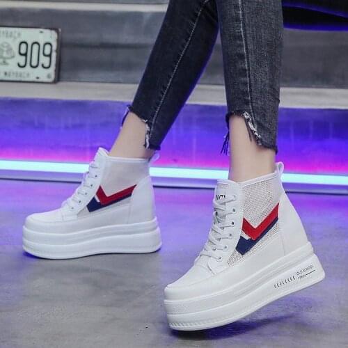 New Sneakers Women Casual Shoes Breathable Flat Anti-Slip Women Sneakers Outdoor Trainers Female Zapatos De Mujer Shoes High-top
