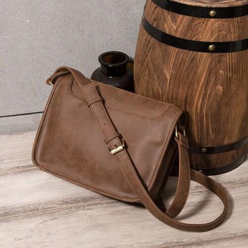 Retro Mens Shoulder Bags 2021 New Casual Leather Crossbody Bag Male Classic Business Messenger Bags Designer Trend iPad Purses