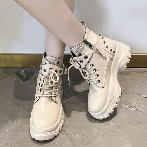 2019 Rivet Buckle Combat Boots for Women Platform High Heel Ankle Boots Female Punk Style Autumn Winter Shoes Woman