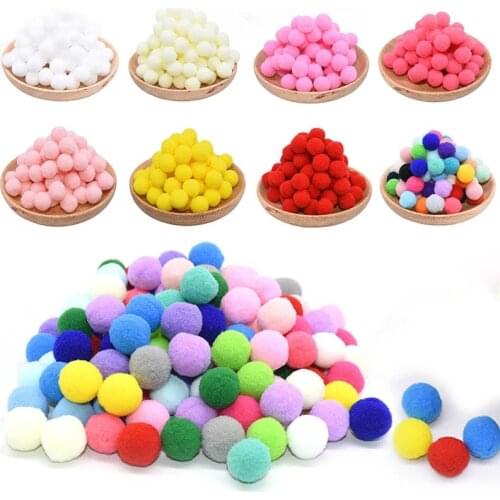 100Pcs 15-25mm Fluffy Soft Pompom Balls Handmade Kids Toys Wedding Christmas Decor DIY Pom Poms Felt Ball Sewing Craft Supplies