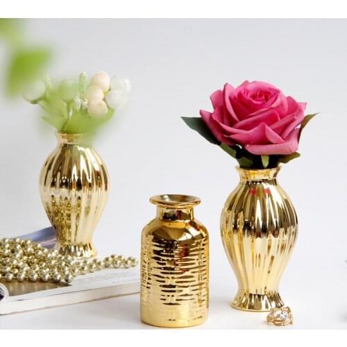 Ceramic European Style Embossed Golden Flower Vase Home Decoration Office Tabletop Flower Container Wedding Decor Ornament