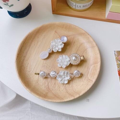 2021 New Pearl Hair Clips For Women Golden Metal Clip White Flower Hairpin Barrettes Girls Hairgrips Side Bangs Hair Accessories